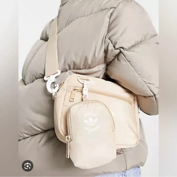 NEW Adidas Originals Puffer and Pouch Crossbody Bag - Picture 7 of 14